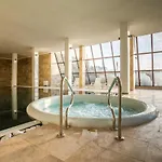Katalina Hotel