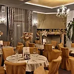 Katalina Hotel