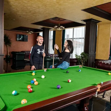 Katalina 4* Tsigov Chark