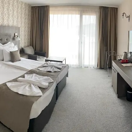 Katalina Hotel