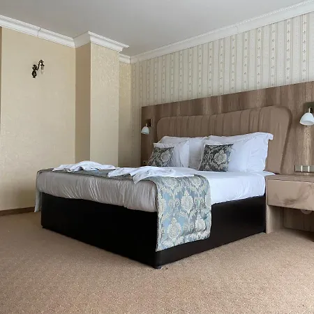 Katalina Hotel 4*