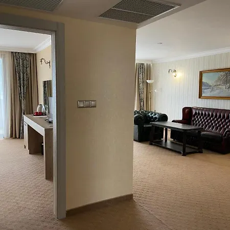 Hotel Katalina