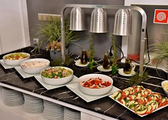 Katalina 4* Tsigov Chark